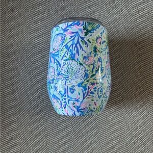 Lilly Pulitzer Colorful Insulated Tumbler NWOT seaside beachy pink blue pattern